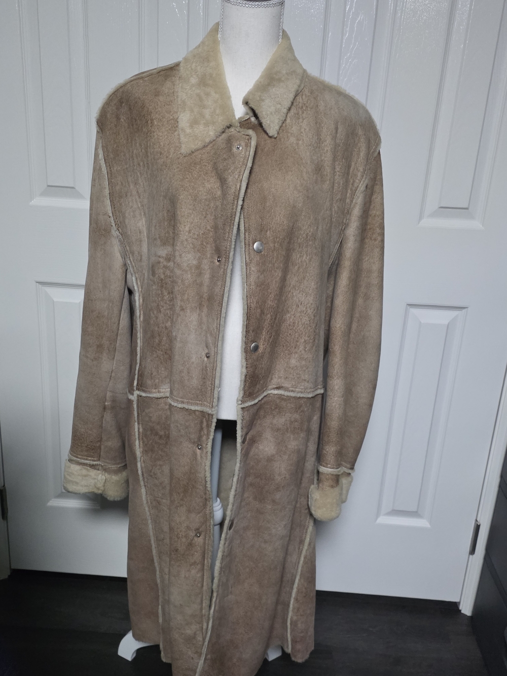 Dolce & Gabbana Taupe Suede Shearling Trench Coat with Cream Collar